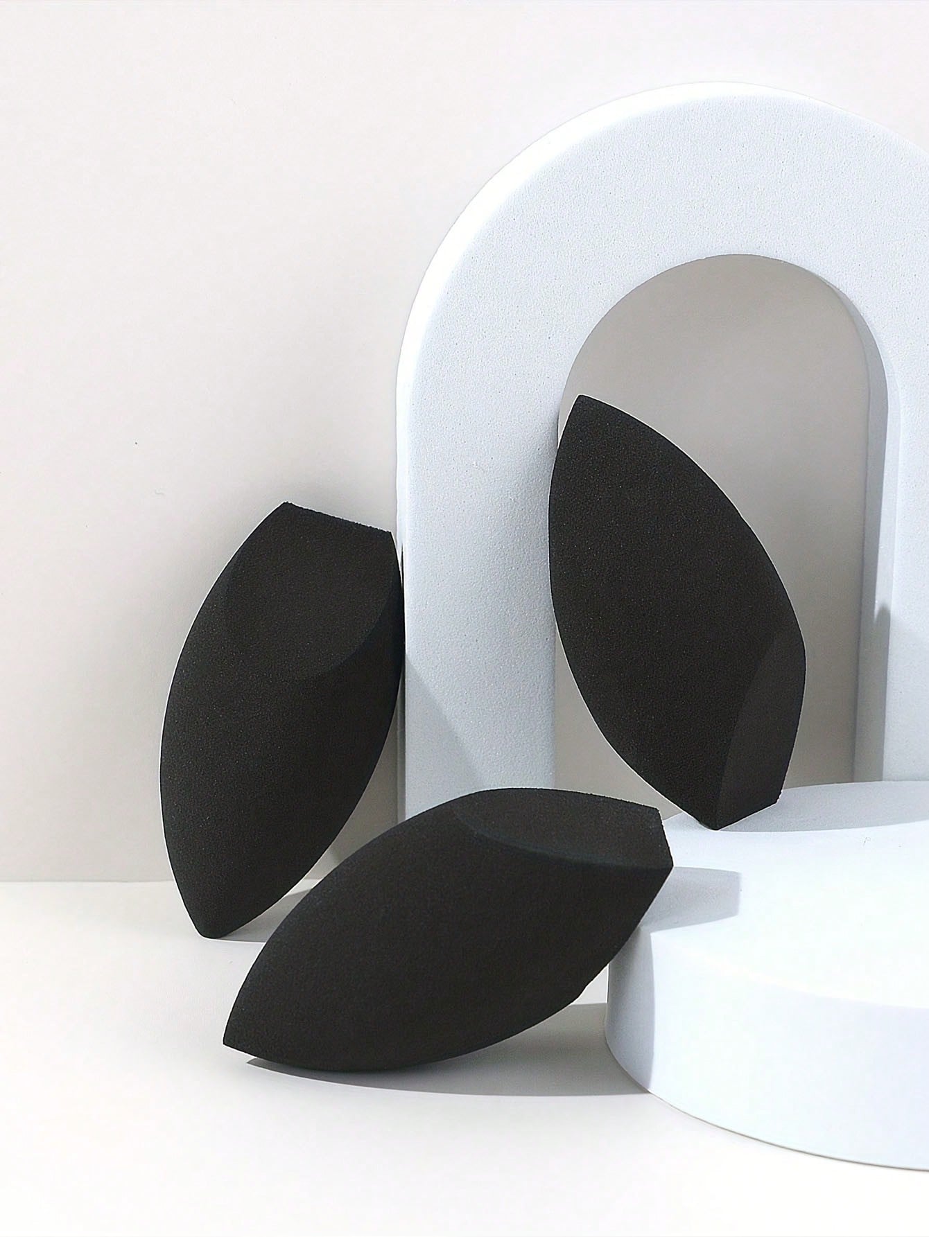 8/6/3/1 Piece Set of Black Egg - Beauty Makeup Egg review and price